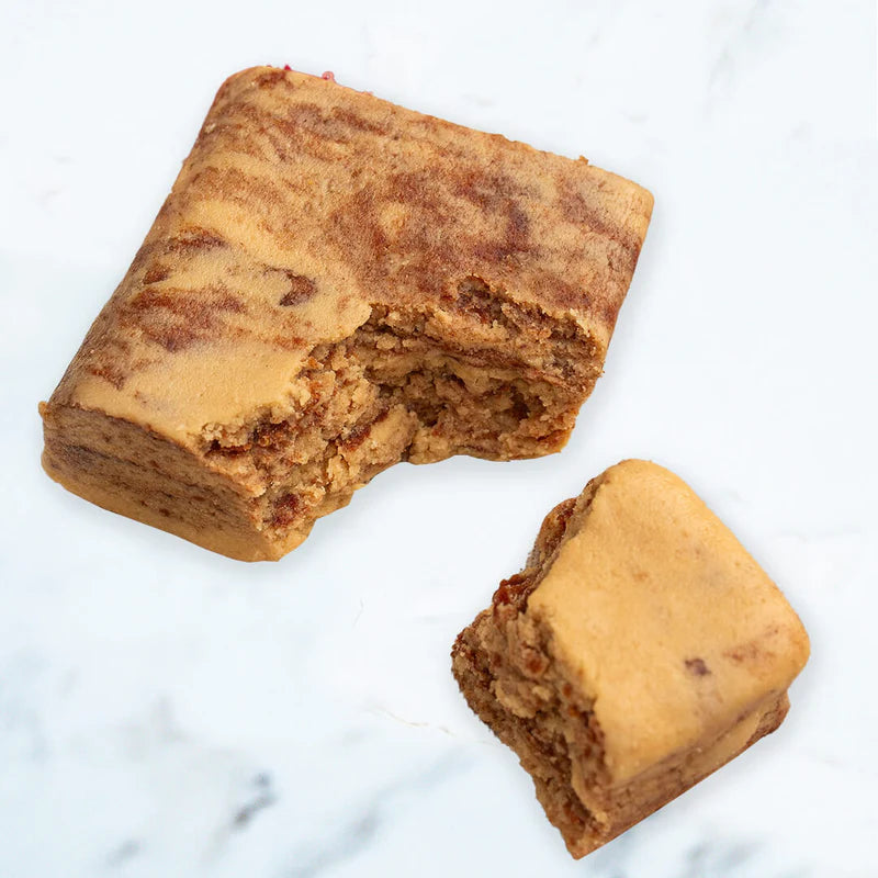 Off The Farm Peanut Butter &amp; Jelly Protein Bar 12ct